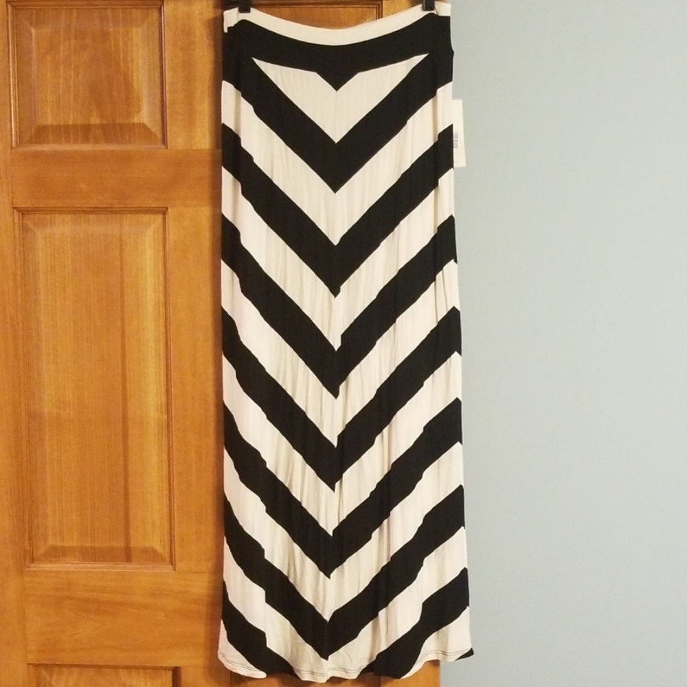 Womens XL maxi skirt